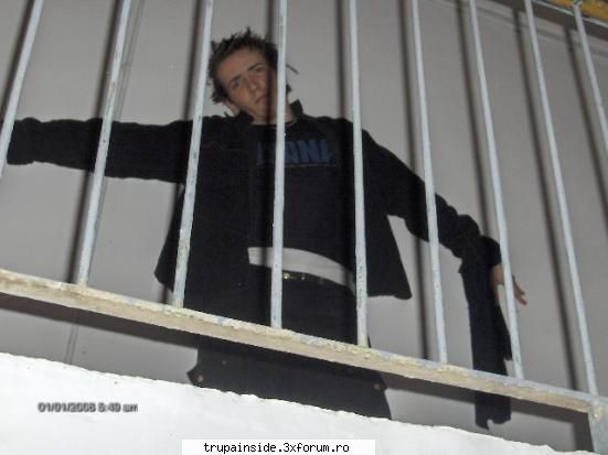 Parerile voastre despre trupa Inside - EU kiss'u Mirela stay linistyta ca o sa mai vb - Forum Principal